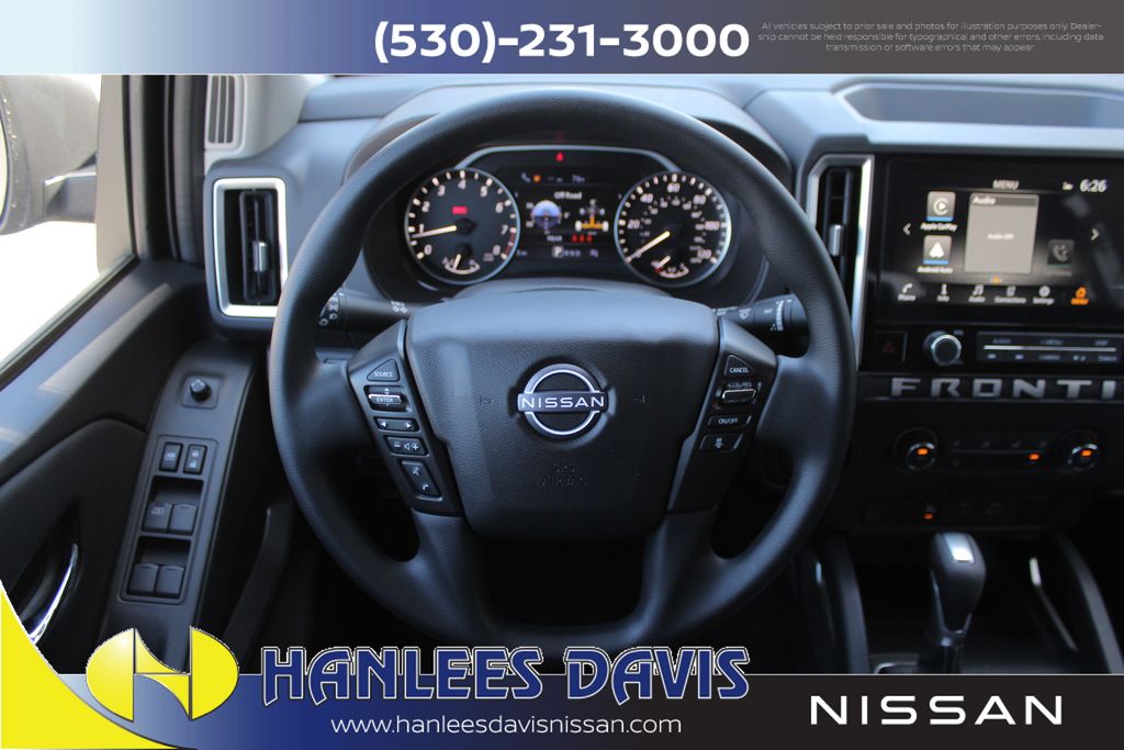 2025 Nissan Frontier Crew Cab SV photo 16