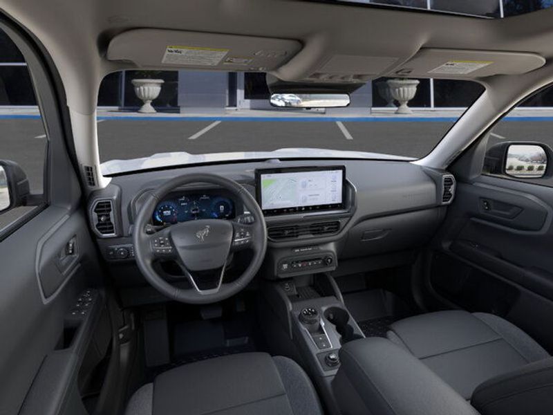 2025 Ford Bronco Sport Big Bend photo 2