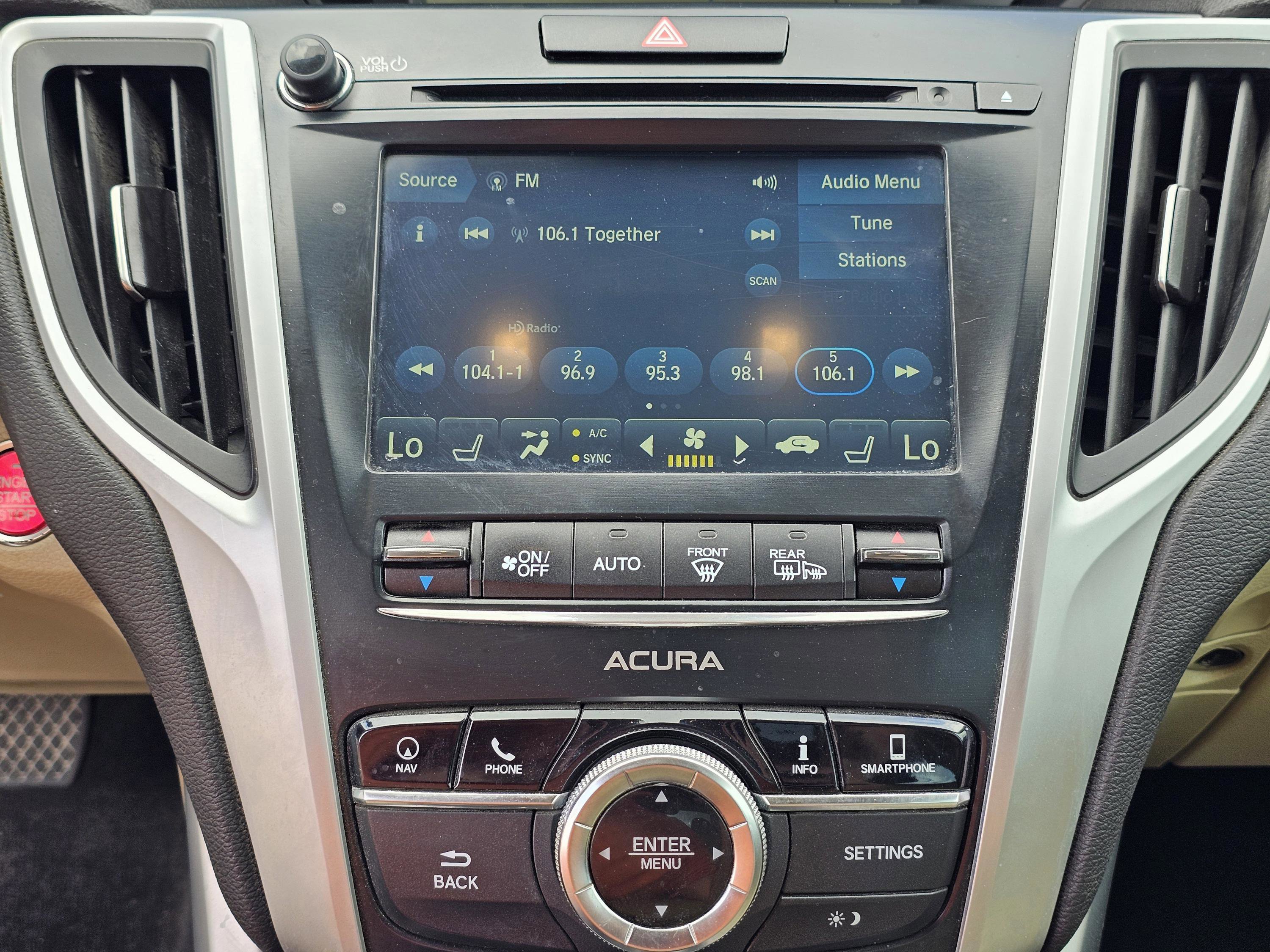 2018 Acura TLX Technology photo 19
