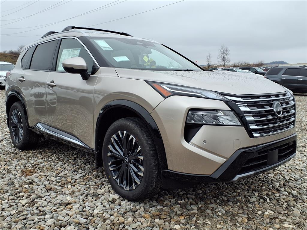 2026 Nissan Rogue Platinum's photo