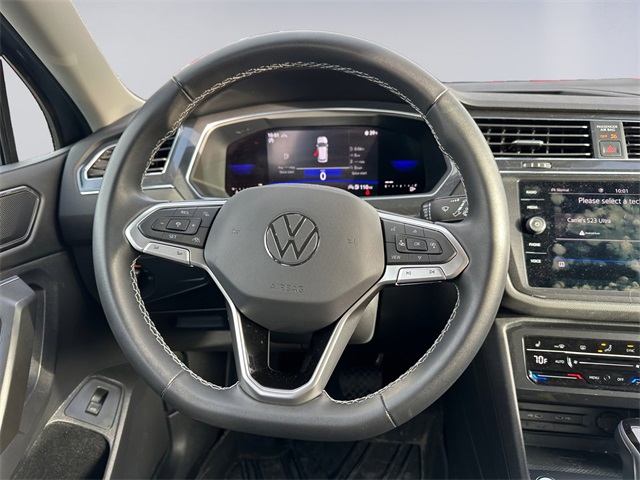 2022 Volkswagen Tiguan SE photo 12