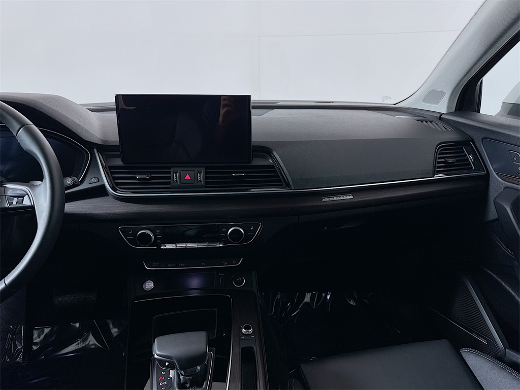 2024 Audi Q5 45 S line Premium Plus photo 8