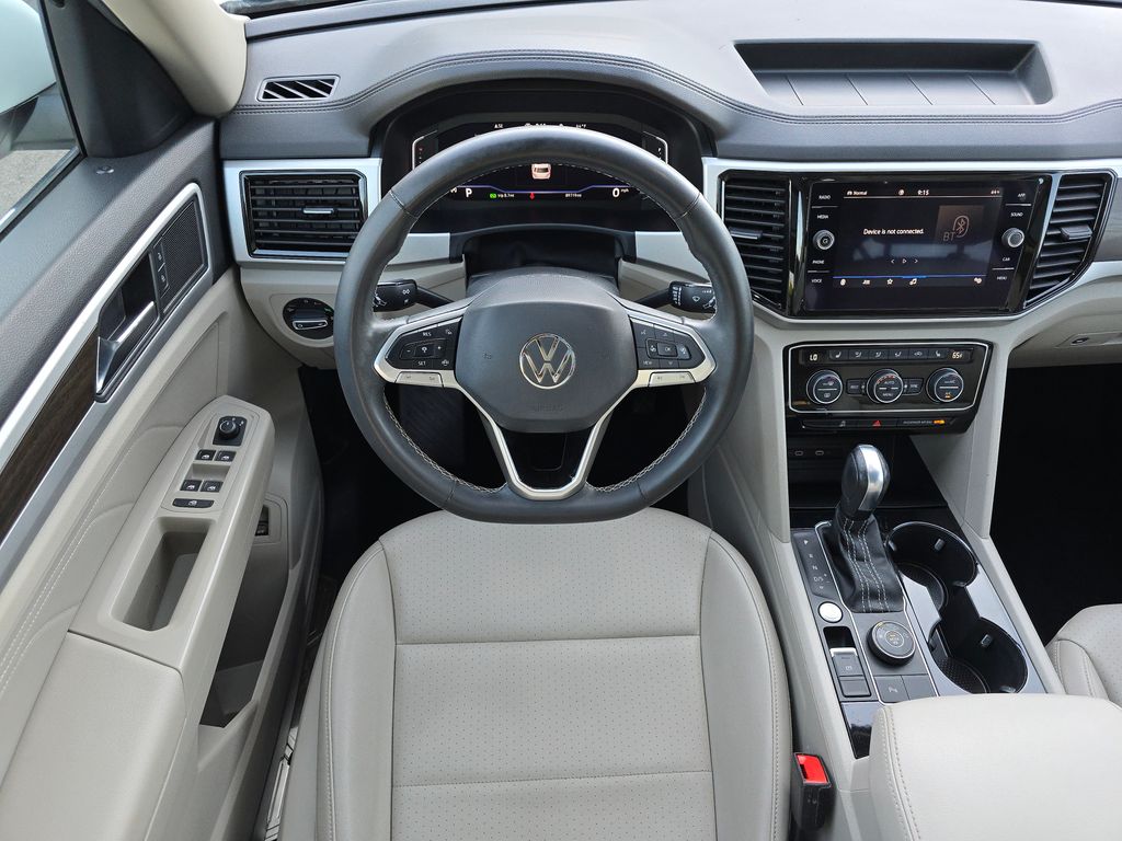 2022 Volkswagen Atlas SE Technology photo 14