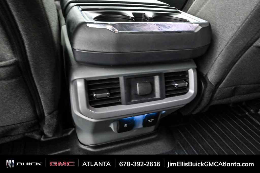 2024 Ford F-150 XLT photo 16