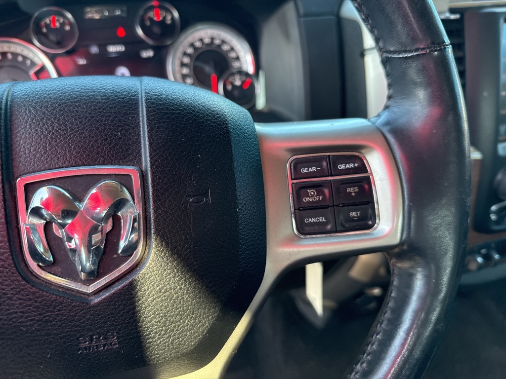 2014 Ram 1500 Laramie photo 20