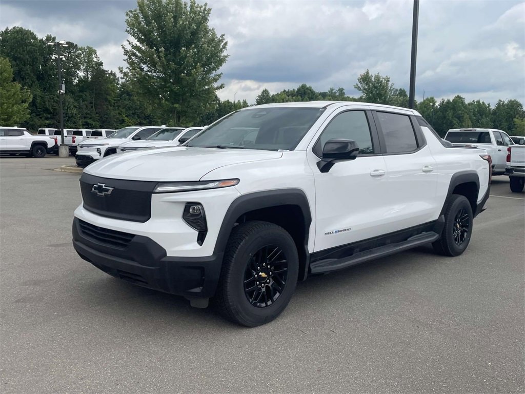 2024 Chevrolet Silverado EV Work Truck photo 4
