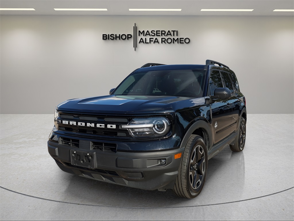2022 Ford Bronco Sport Outer Banks photo 3