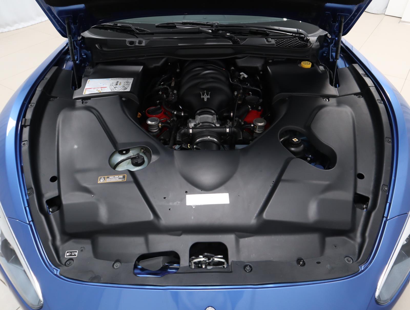 2018 Maserati Granturismo Sport photo 10