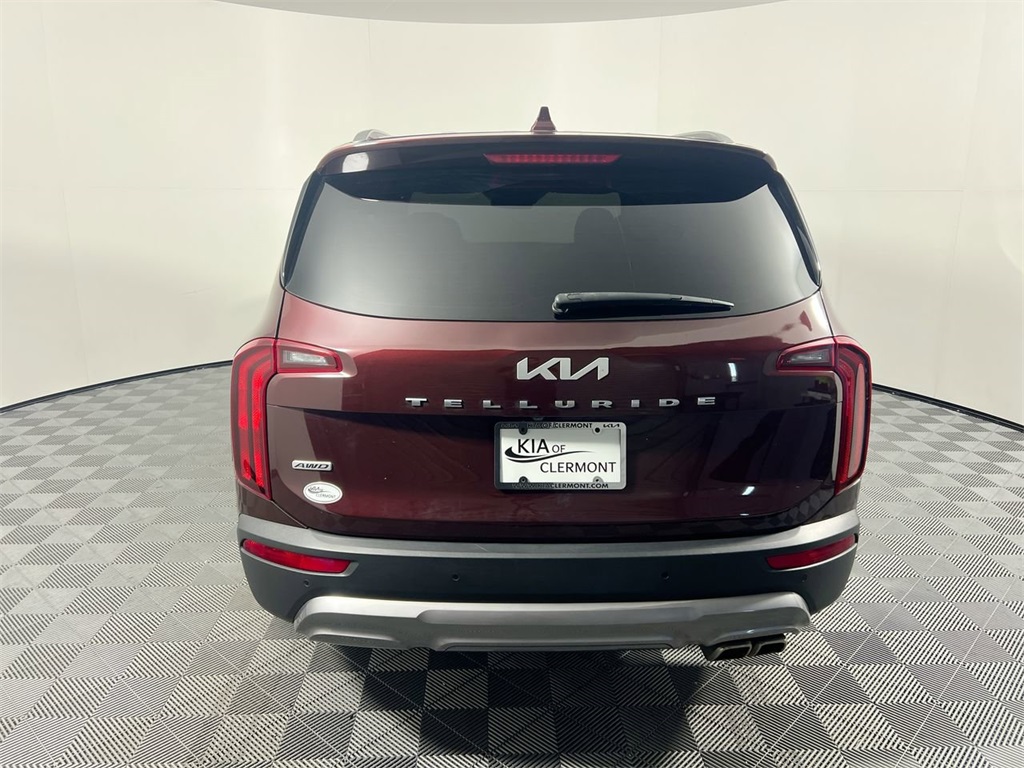 2022 Kia Telluride S photo 3