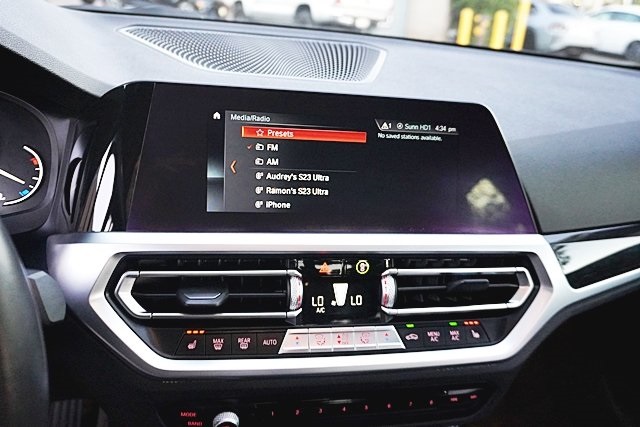 Used 2020 White BMW 330i image 24