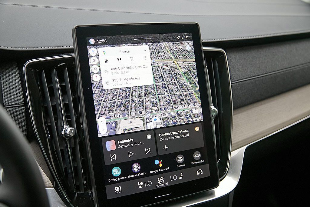 2026 VOLVO XC90 - Image 14