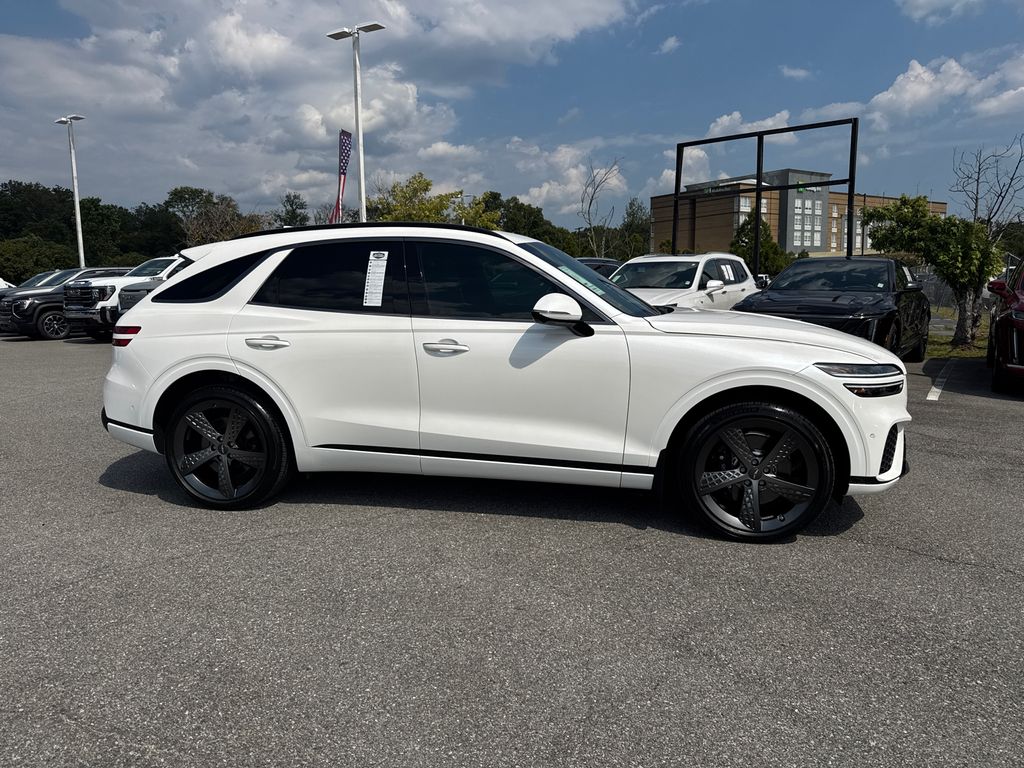 2025 Genesis GV70 2.5T photo 2
