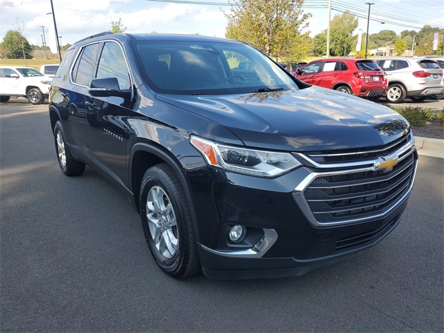 2020 Chevrolet Traverse photo 3