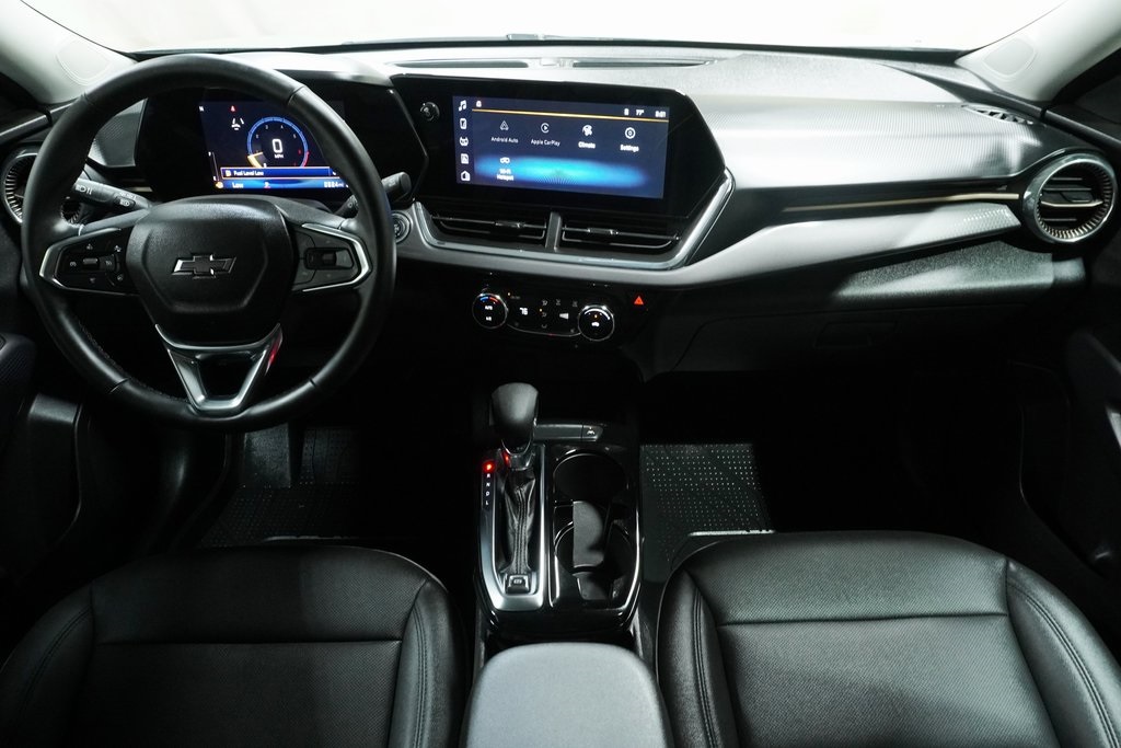 2025 Chevrolet Trax ACTIV photo 12