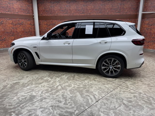 2022 Bmw X5 xDrive45e photo 2