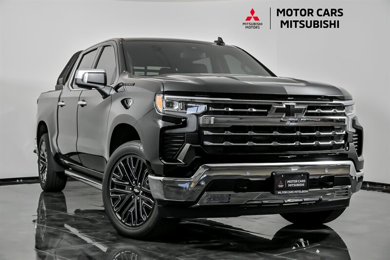 2024 Chevrolet Silverado 1500 LTZ's photo