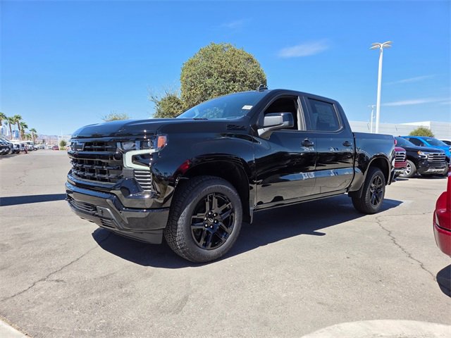 2026 Chevrolet Silverado 1500 RST photo 2