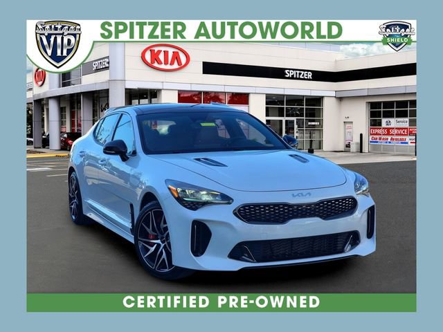 2023 Kia Stinger GT-Line's photo