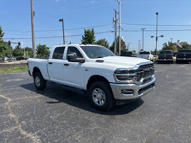 2025 Ram 2500 Tradesman photo 2