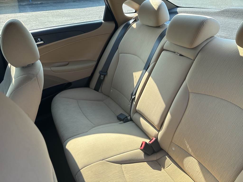 2012 Hyundai Sonata GLS photo 10