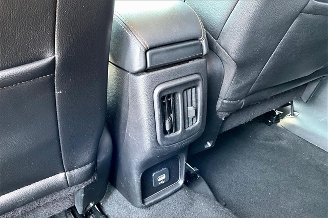 2020 Jeep Compass Latitude photo 32