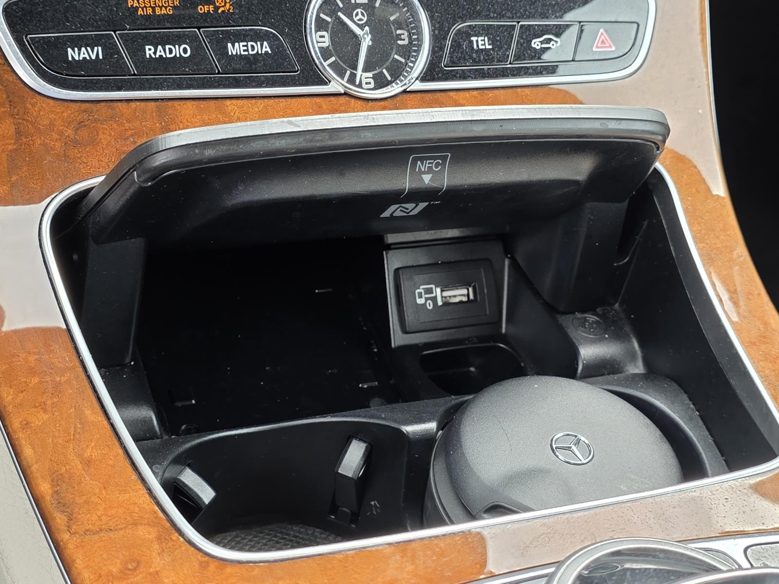 2020 Mercedes Benz E 450 4MATIC photo 22