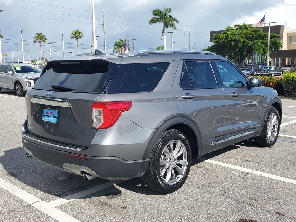 2023 Ford Explorer Limited photo 10
