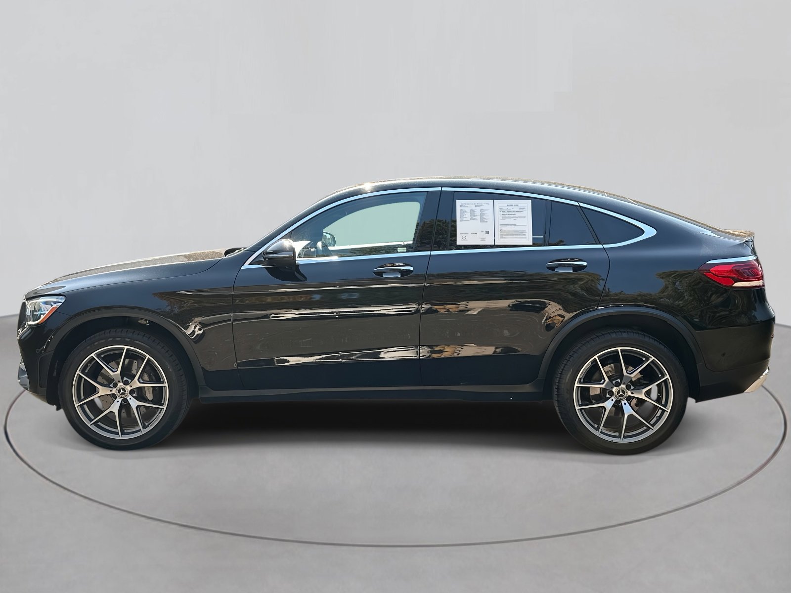 2020 Mercedes Benz GLC 300 4MATIC photo 2