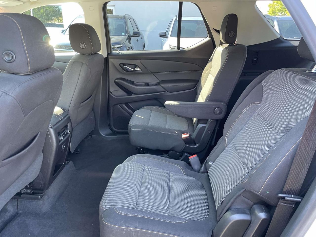 2018 Chevrolet Traverse 1LT photo 9