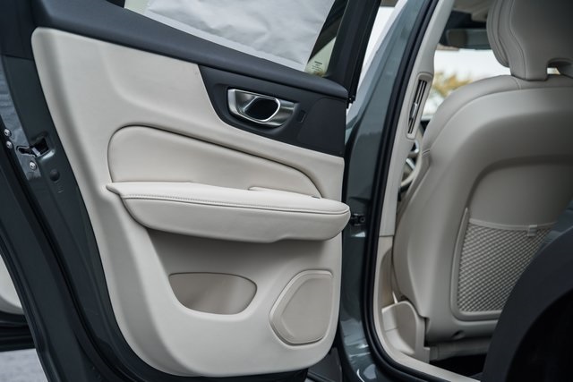2026 Volvo V60 Cross Country B5 AWD Plus photo 33