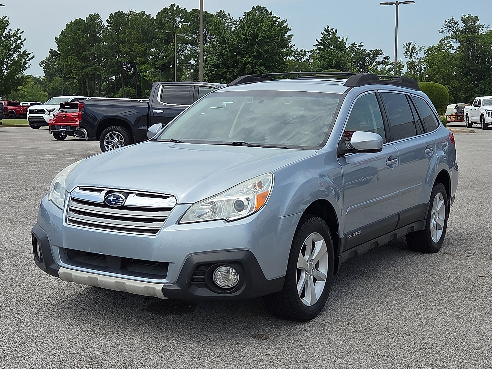 Used 2014 Subaru Outback 2.5i Limited with VIN 4S4BRCNC4E3210069 for sale in Rogers, AR