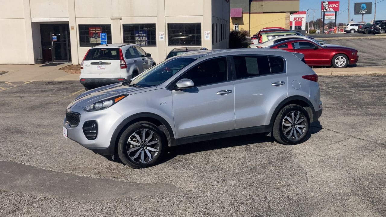 2017 Kia Sportage EX photo 4