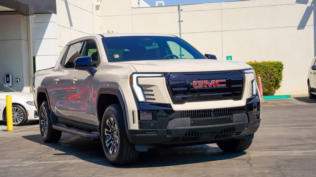 2026 Gmc Sierra Elevation photo 3