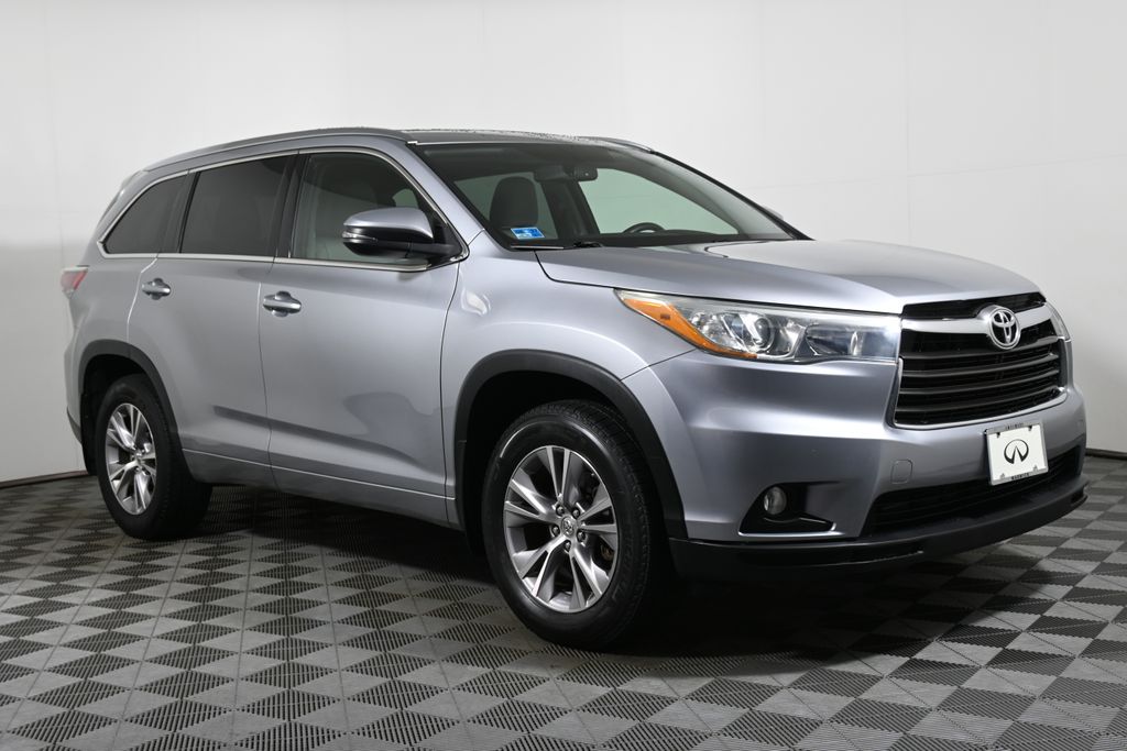 2015 Toyota Highlander Base Hybrid photo 8