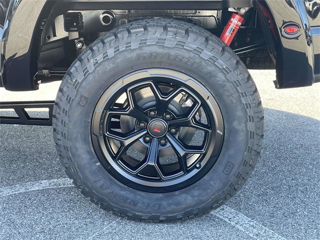 2025 Ford F-150 XLT photo 4