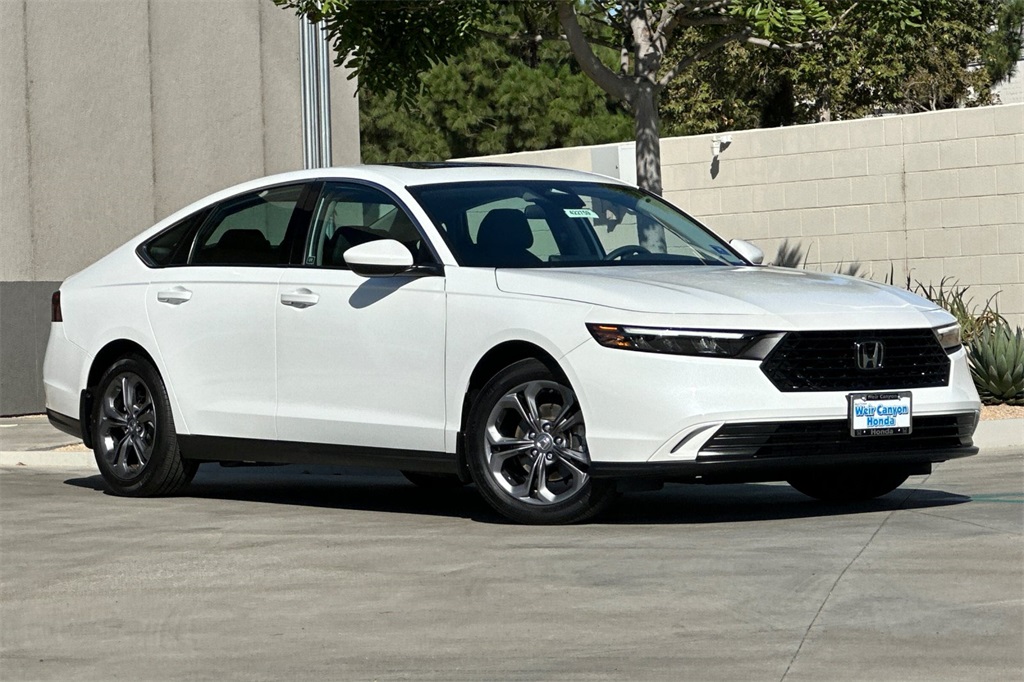 2023 Honda Accord EX photo 2