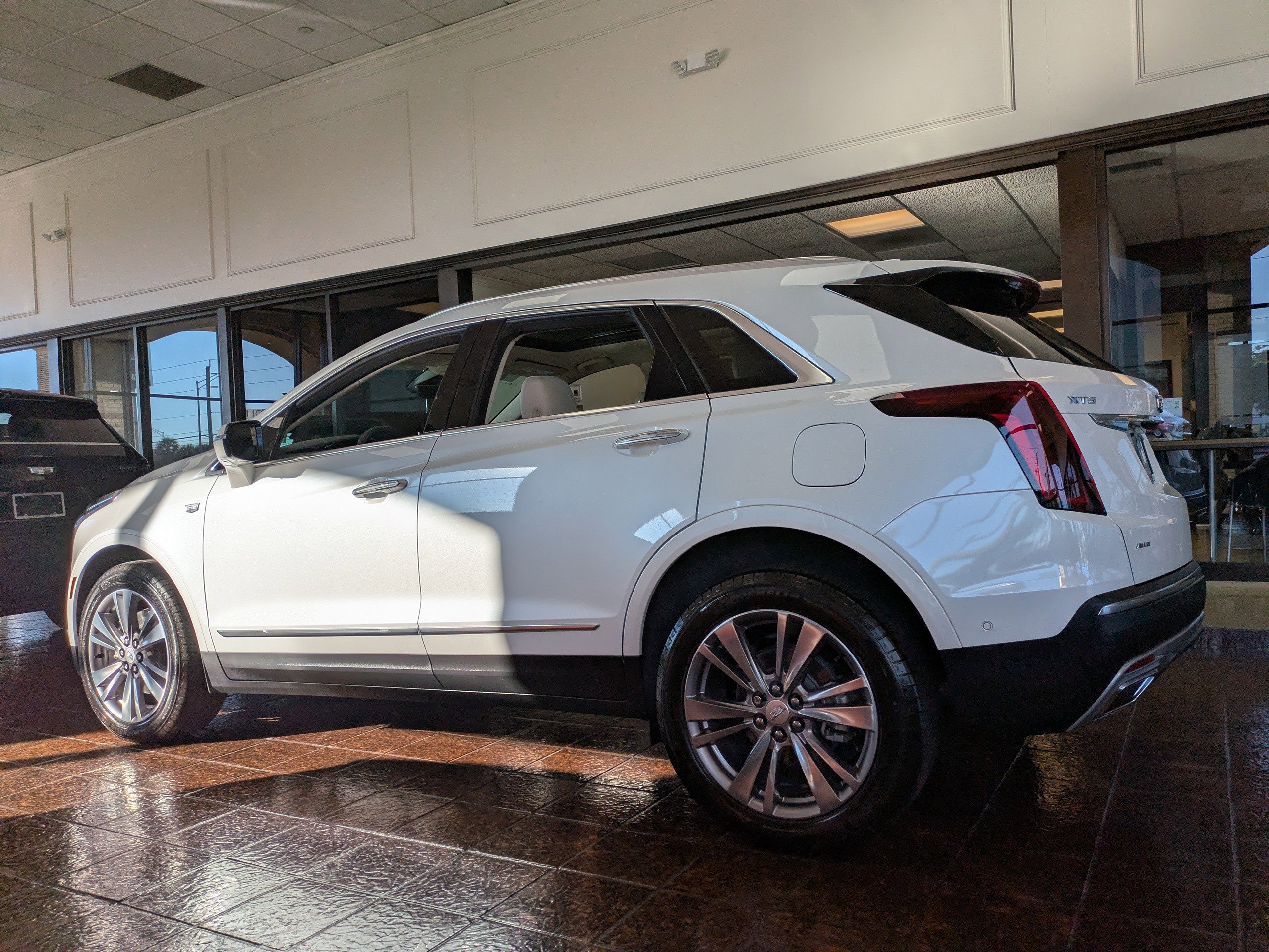 2024 Cadillac XT5 Premium Luxury photo 4