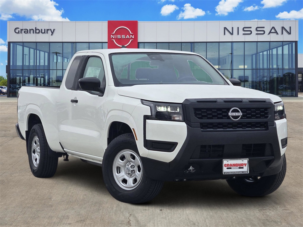 2026 Nissan Frontier S's photo