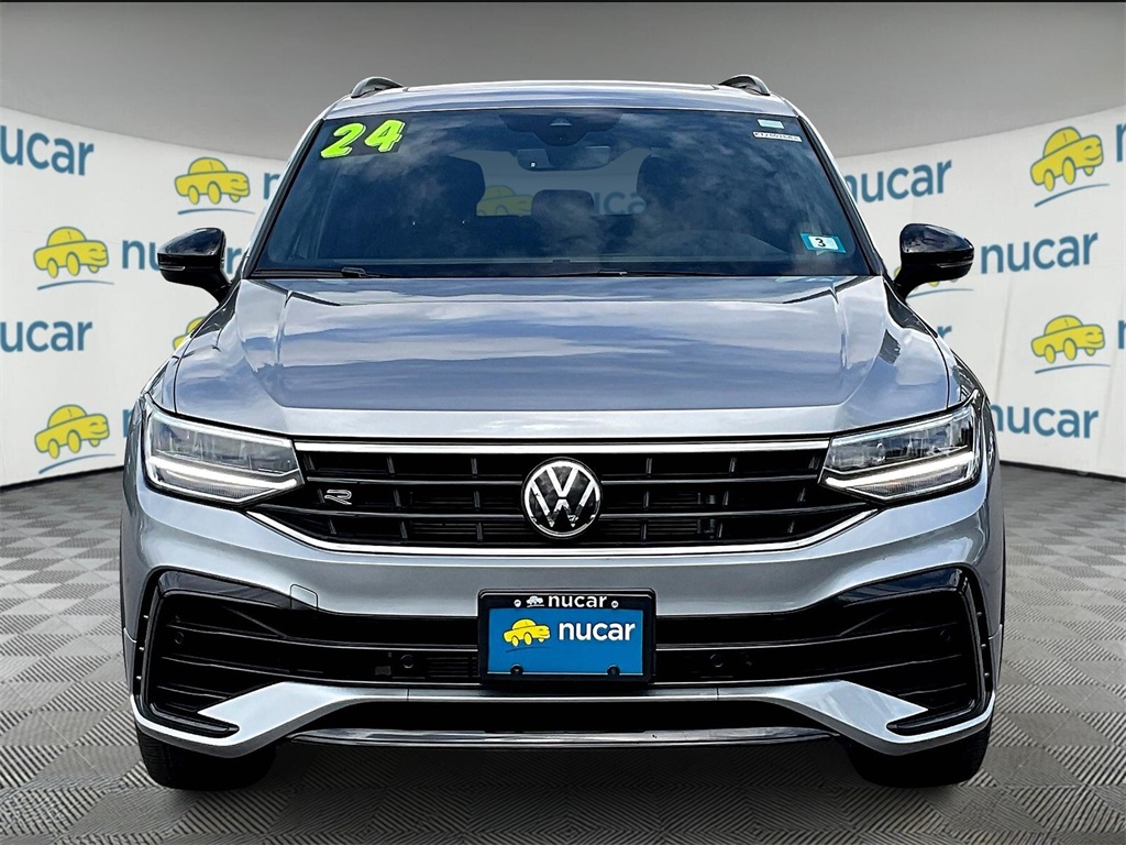 2024 Volkswagen Tiguan SE R-Line Black photo 2