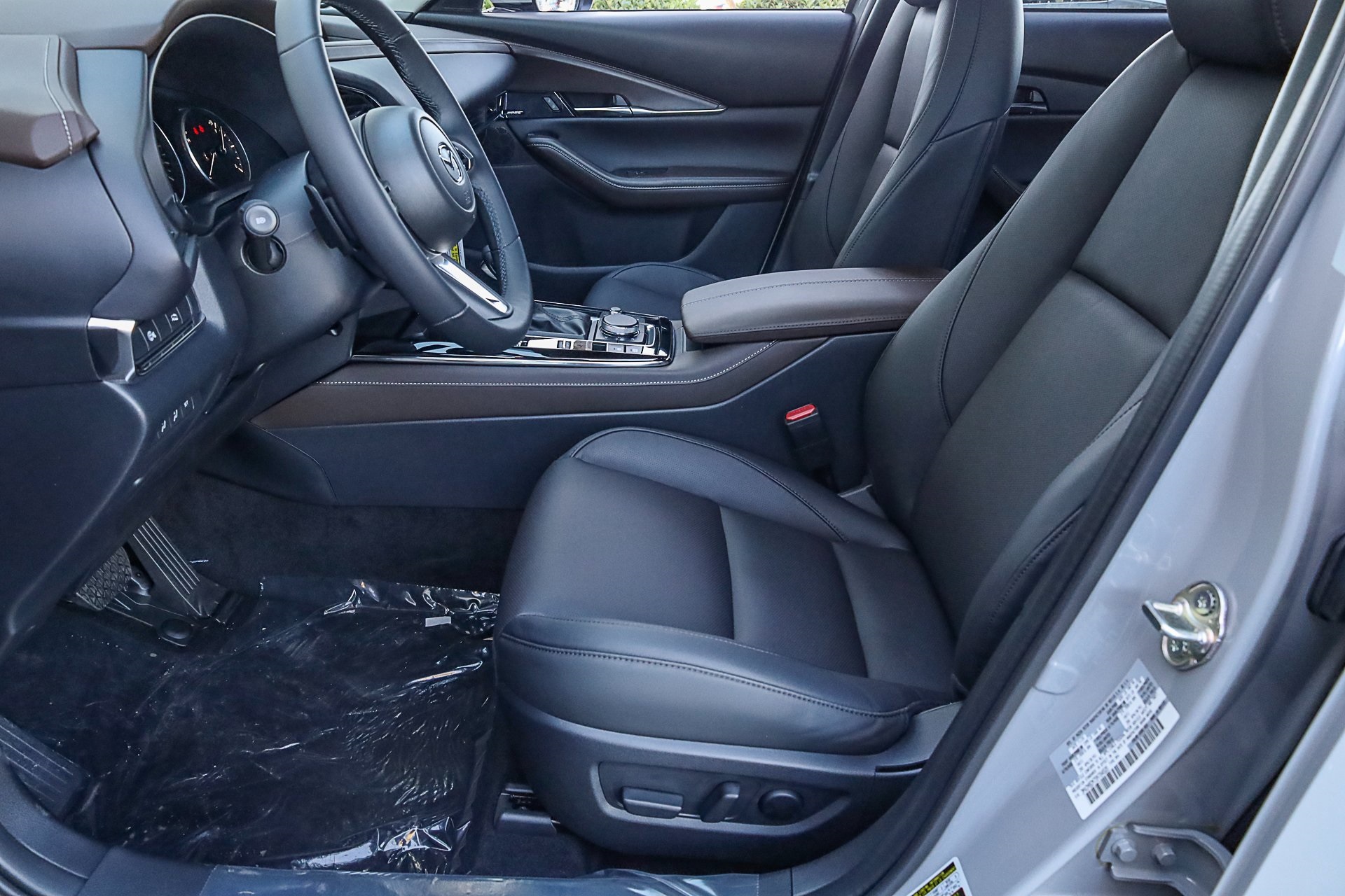 2025 Mazda CX-30 2.5 S Premium photo 9