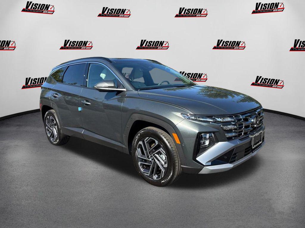 2025 Hyundai Tucson Hybrid Limited photo 3