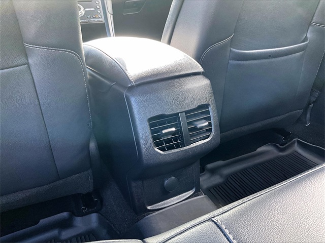 2020 Ford Fusion Titanium photo 26