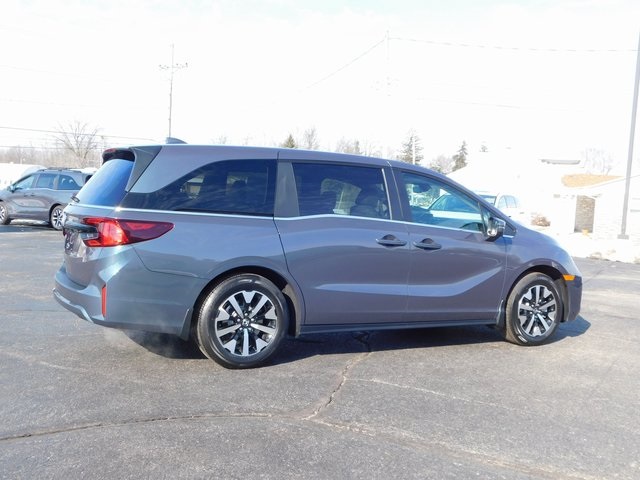 2026 Honda Odyssey EX-L photo 3