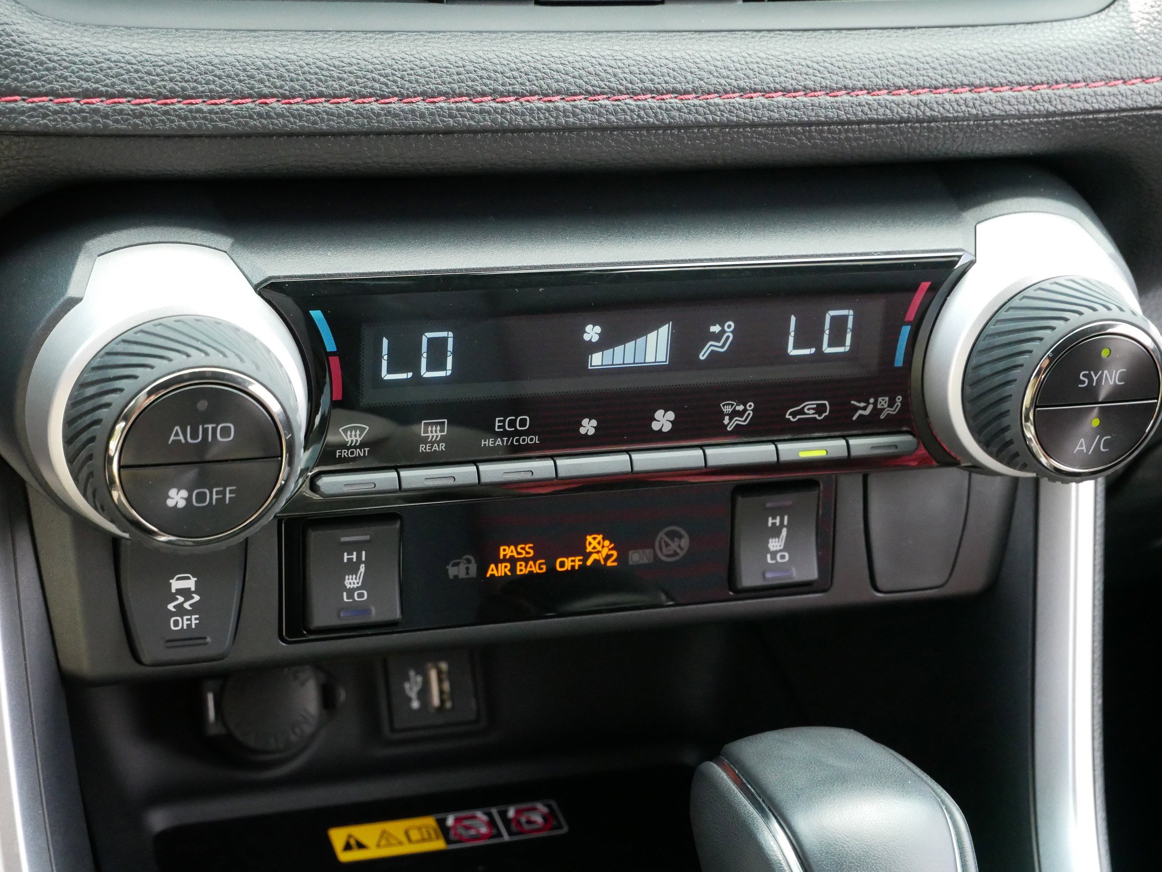 2023 Toyota RAV4 Prime XSE photo 21