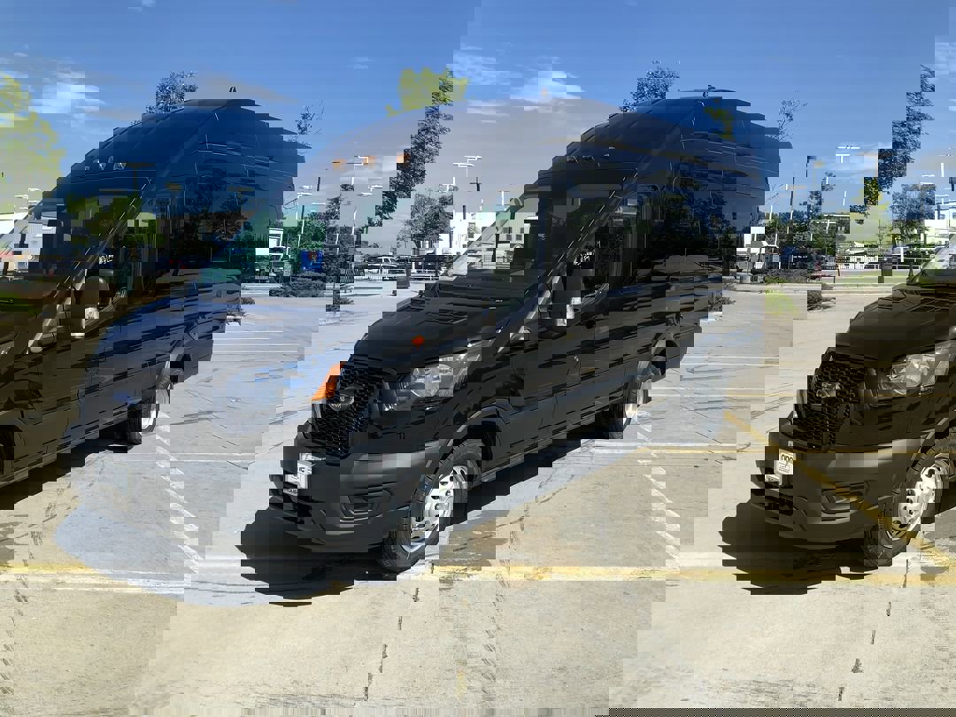 2025 Ford Transit XL photo 3