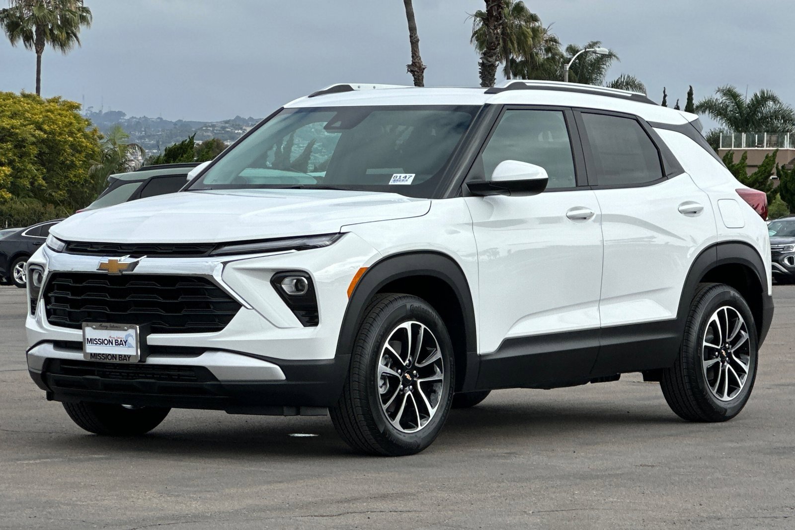 2026 Chevrolet Trailblazer LT photo 2