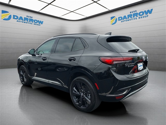 2023 Buick Envision Essence photo 3