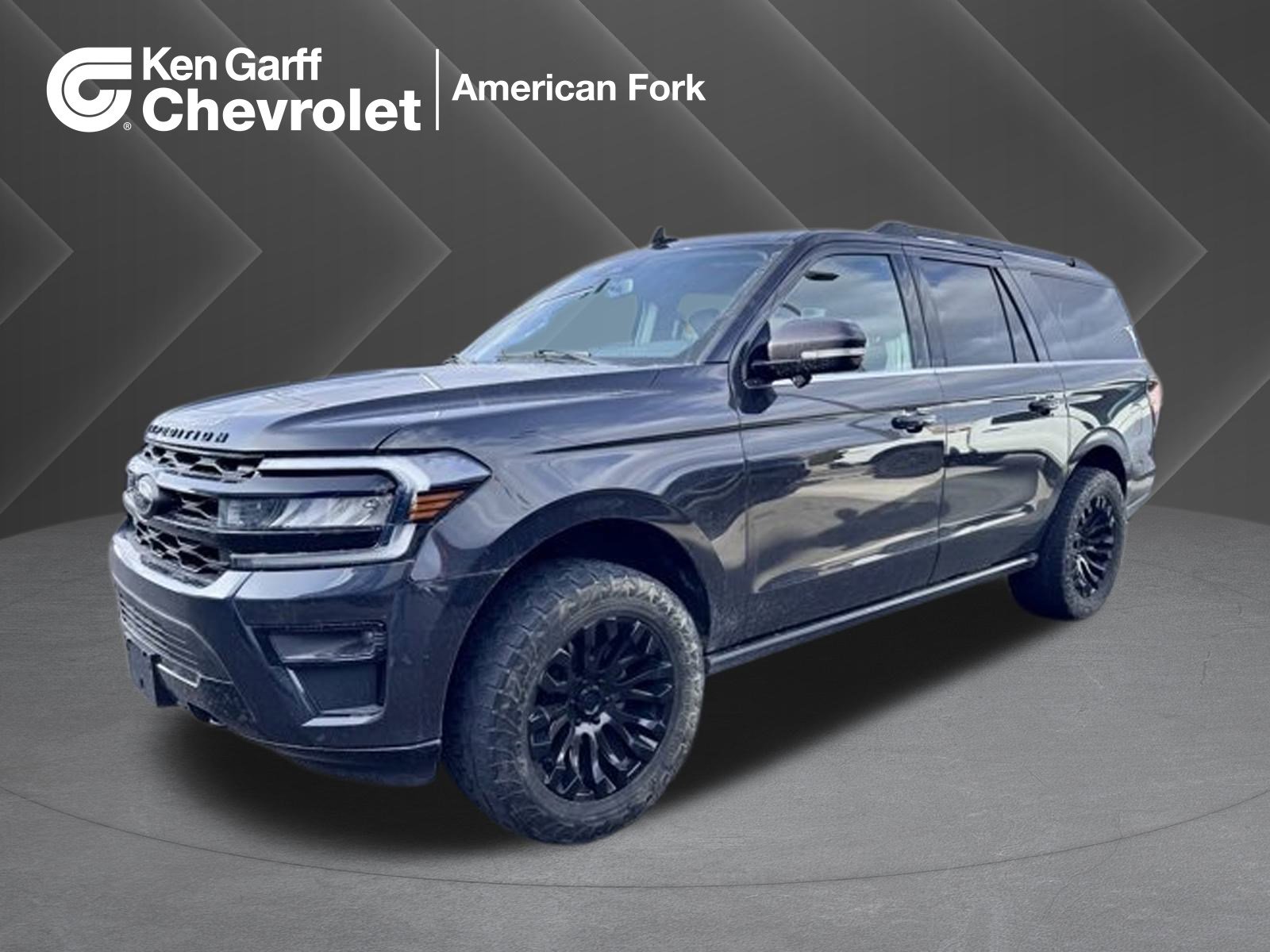 2022 Ford Expedition Limited's photo