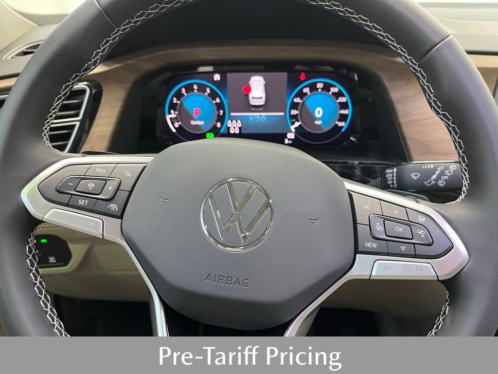 2025 Volkswagen Atlas SE Technology photo 18