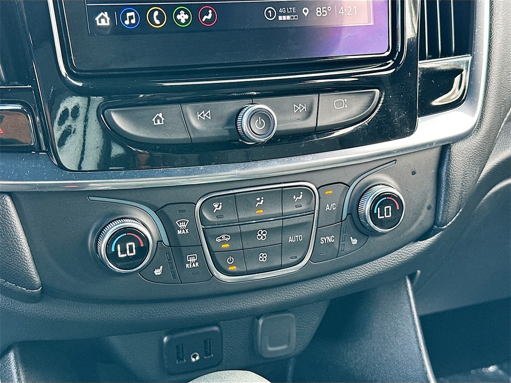 2023 Chevrolet Traverse photo 14